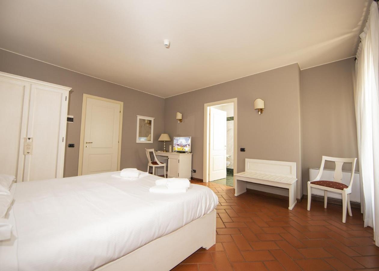 Pontevico Hotel Il Gelso מראה חיצוני תמונה