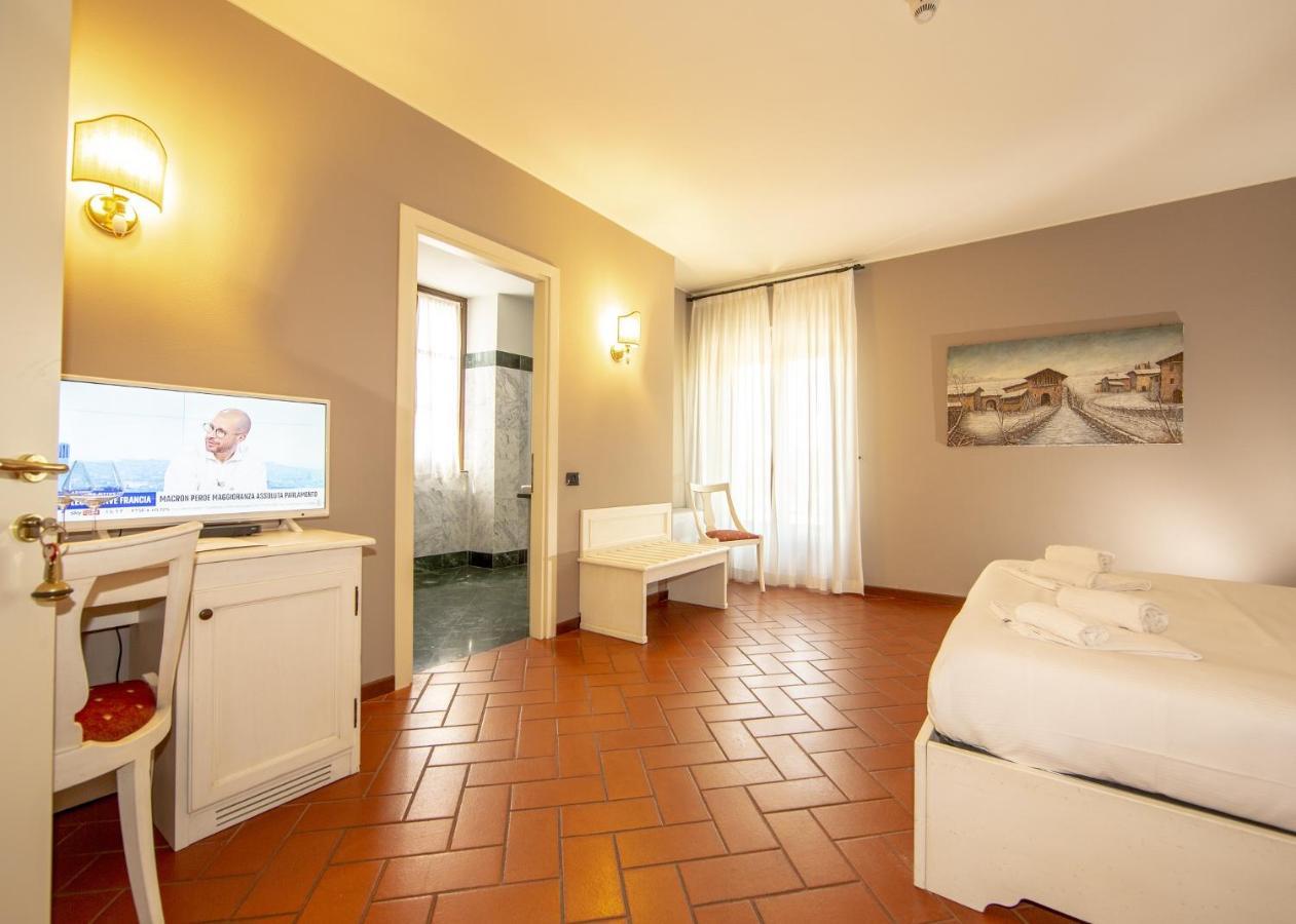 Pontevico Hotel Il Gelso מראה חיצוני תמונה