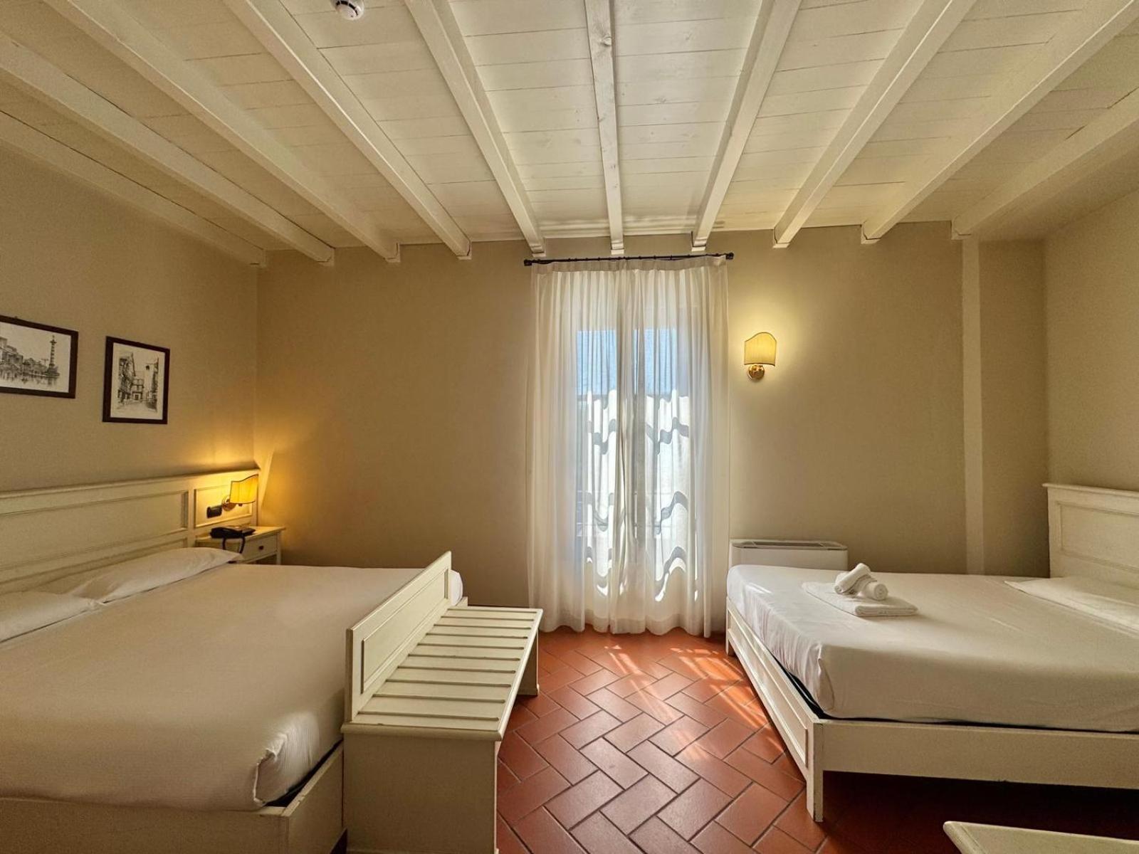 Pontevico Hotel Il Gelso מראה חיצוני תמונה